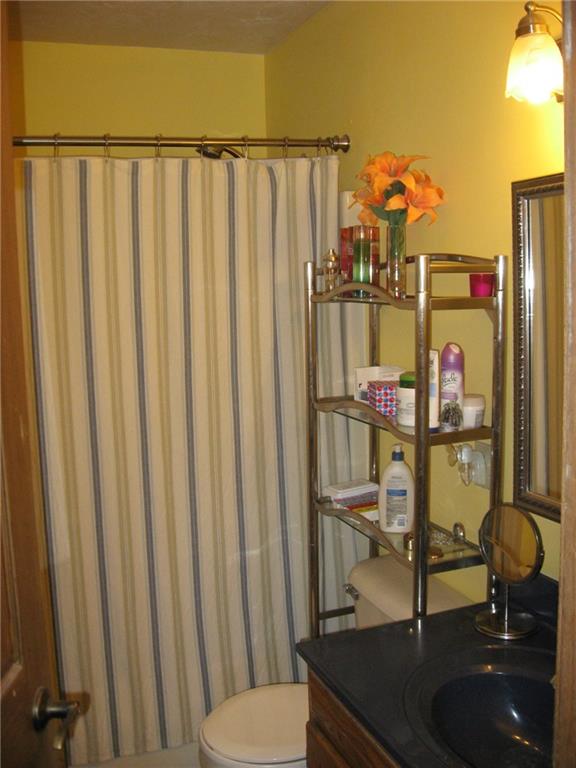 653 Claypike Road Acme, PA 15610 - Photo 14 of 24 1st Floor Bath