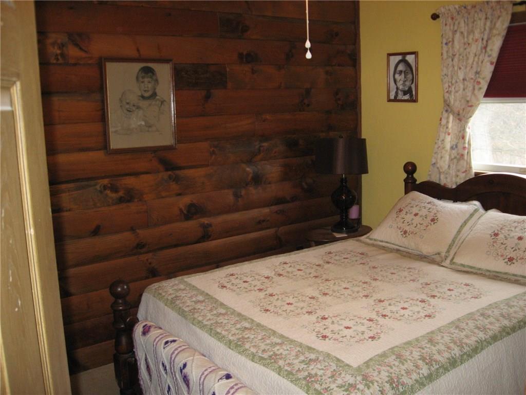 653 Claypike Road Acme, PA 15610 - Photo 15 of 24 2nd Bedroom on 1st Floor