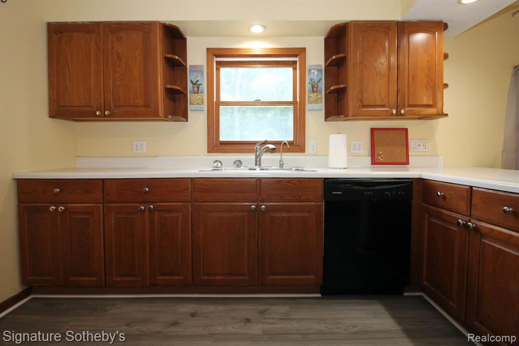 63 Cedar Lake Road Chelsea, MI 48118 - Photo 9 of 18