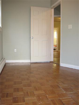 644 Columbia Road Boston, MA 02125 - Photo 6 of 7 Gallery Image 6