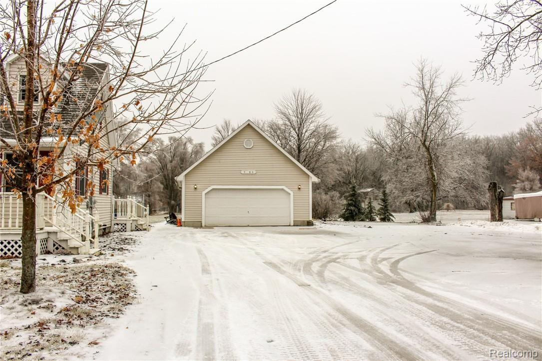 9100 West Frances Road Flushing, MI 48433 - Photo 2 of 44 45.JPG