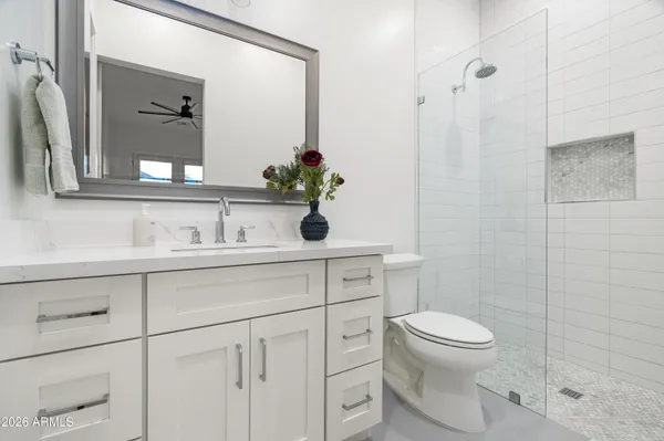 $2,595,000 | 4223 North 41st Place, Phoenix, AZ 85018