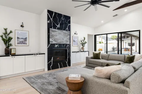 $2,595,000 | 4223 North 41st Place, Phoenix, AZ 85018