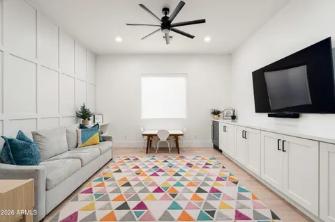 $2,595,000 | 4223 North 41st Place, Phoenix, AZ 85018