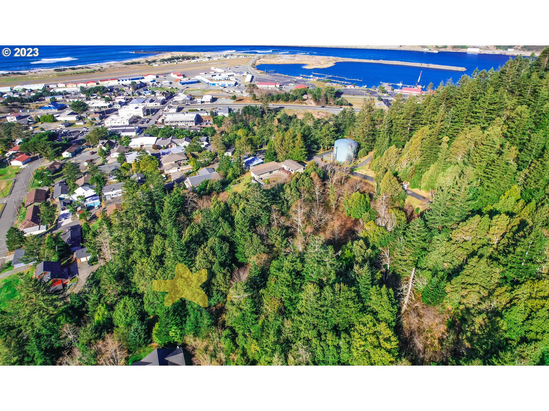 Gauntlett Street Gold Beach, OR 97444 - Photo 3 of 14 Gallery Image 3