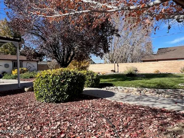 $450,000 | 71 Highway 208, Yerington, NV 89447