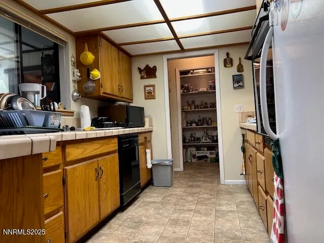 $450,000 | 71 Highway 208, Yerington, NV 89447