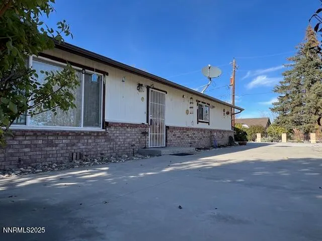 $450,000 | 71 Highway 208, Yerington, NV 89447