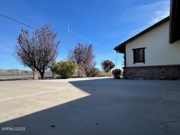$450,000 | 71 Highway 208, Yerington, NV 89447