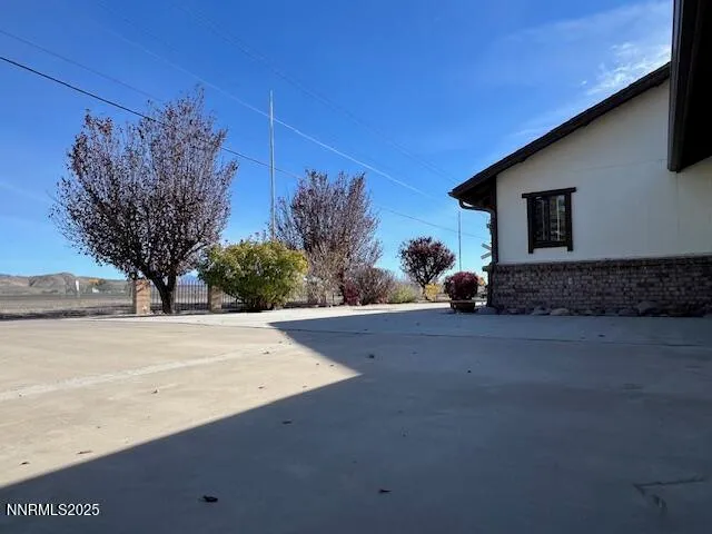 $450,000 | 71 Highway 208, Yerington, NV 89447