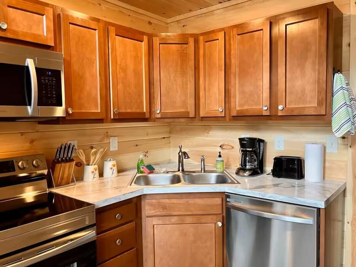 5 Boulder Way Stanton, KY 40380 - Photo 8 of 23 3293e66f-d128-447e-a321-80180991c897