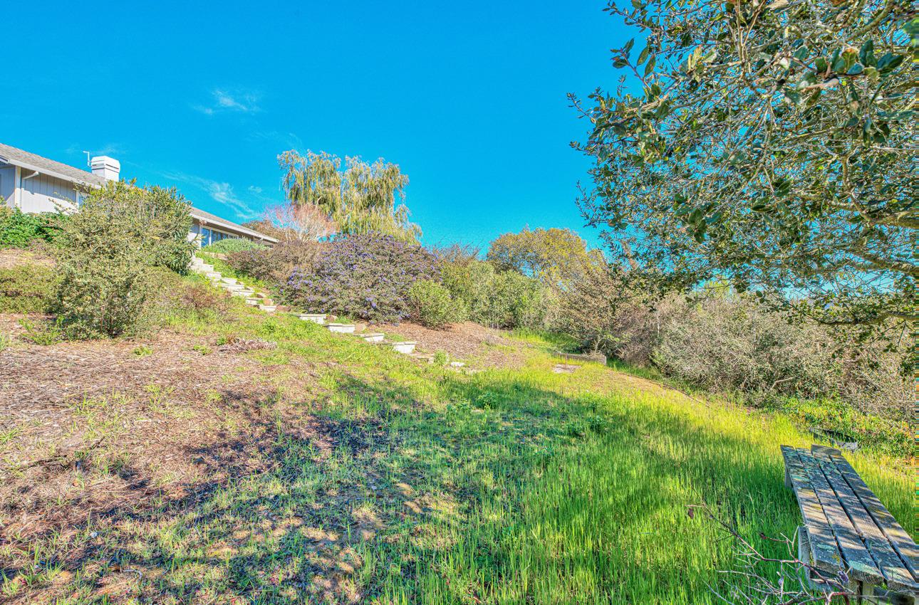 18401 Moro Road Salinas, CA 93907 - Photo 38 of 39 a view of a garden