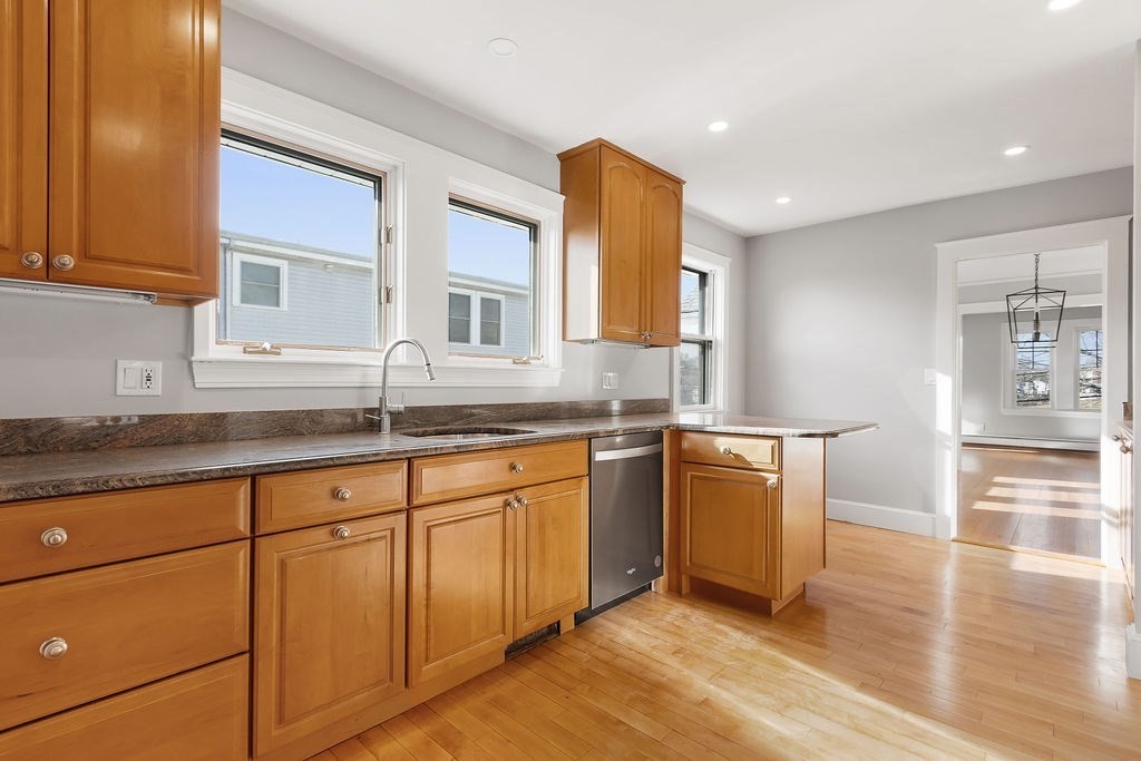 15-17 George Street Watertown, MA 02472 - Photo 20 of 38