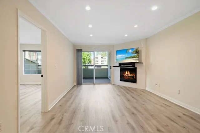 $2,500 | 21400 Burbank Boulevard, Unit 115, Woodland Hills, CA 91367