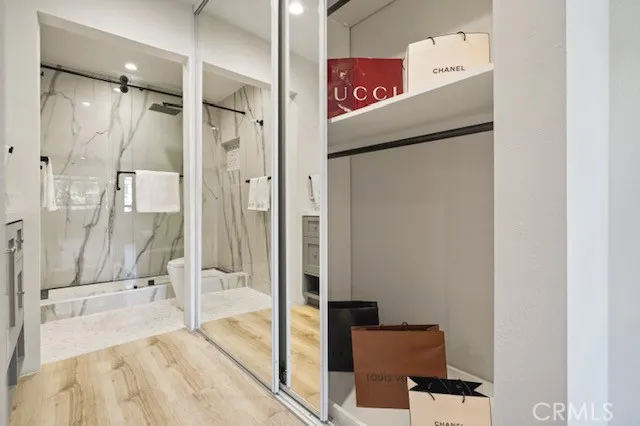 $2,500 | 21400 Burbank Boulevard, Unit 115, Woodland Hills, CA 91367