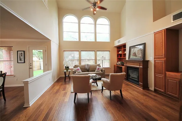 $3,350 | 8508 Forest Heights Lane, Austin, TX 78749