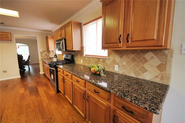 $3,350 | 8508 Forest Heights Lane, Austin, TX 78749