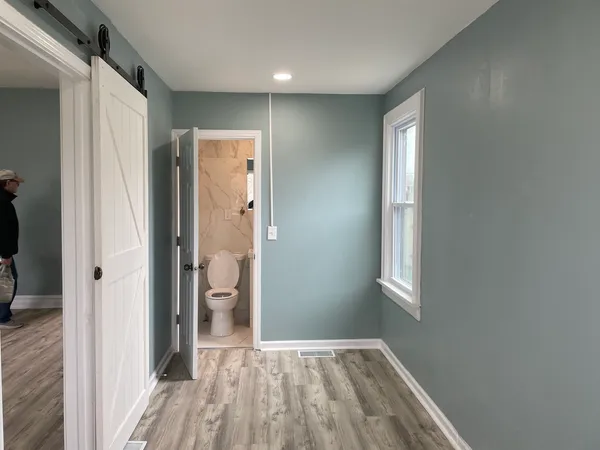 $2,750 | 114 East Richmond Street, Westmont, IL 60559