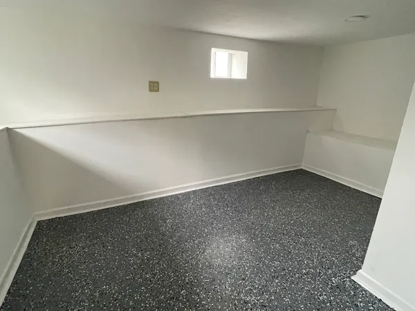 $2,750 | 114 East Richmond Street, Westmont, IL 60559
