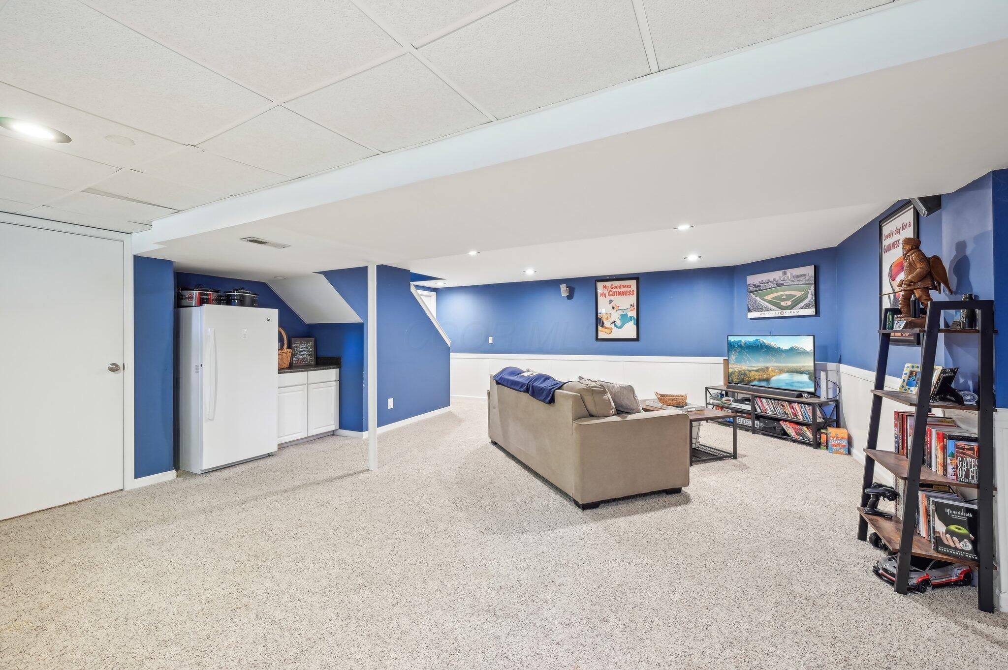 6048 Abbey Church Road Dublin, OH 43017 - Photo 24 of 27 Rec Room