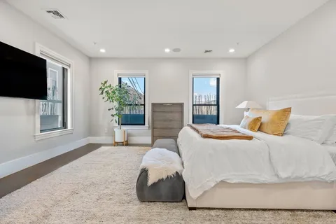 $1,775,000 | 377 West First Street, Unit 2, Boston, MA 02127