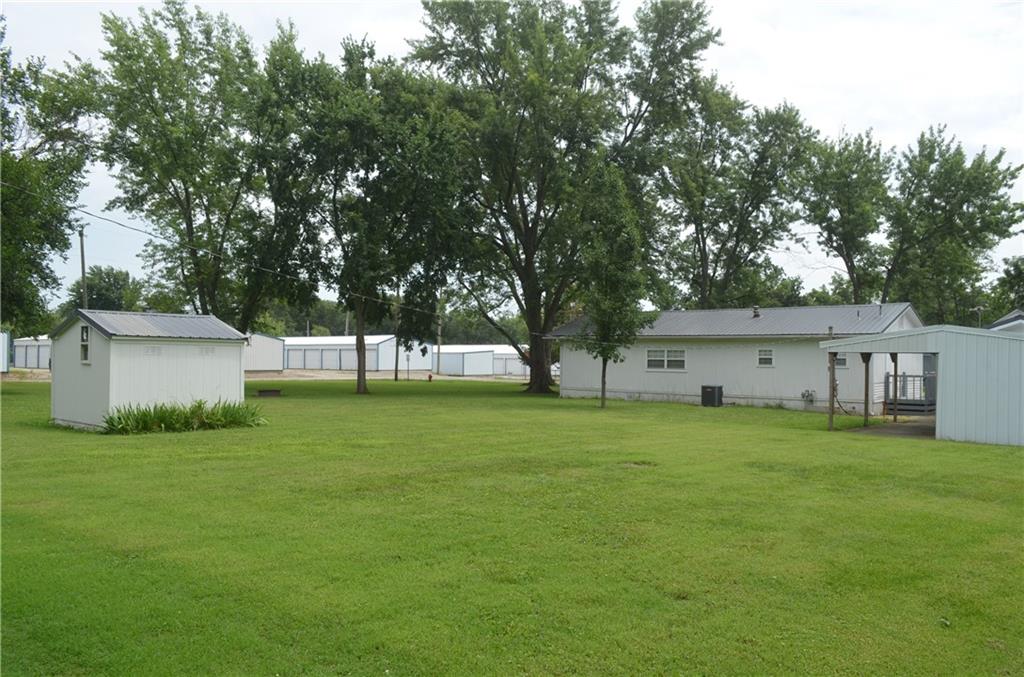 24 West 2nd Street Adrian, MO 64720 - Photo 10 of 31