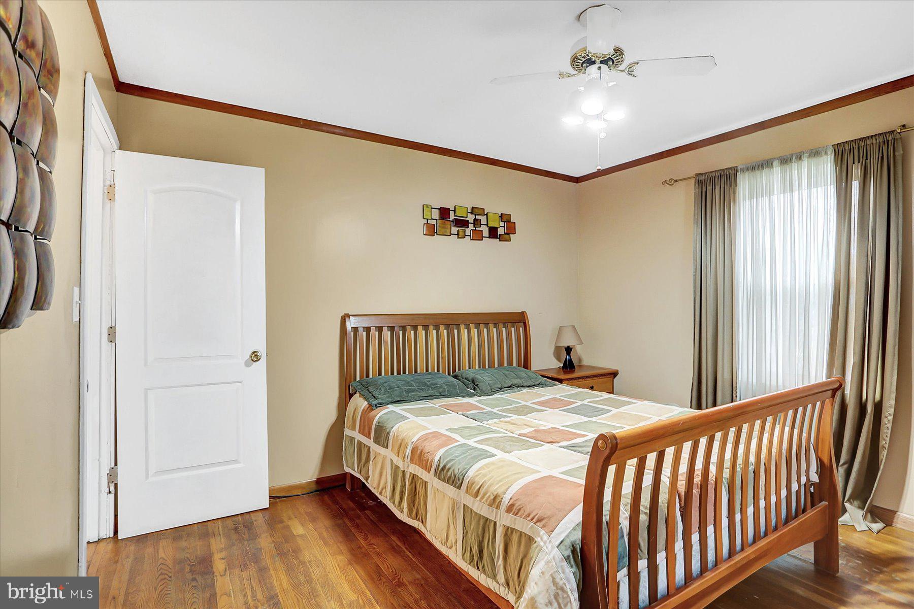 550 Ridge Avenue Harrisburg, PA 17111 - Photo 11 of 38 Bedroom 1