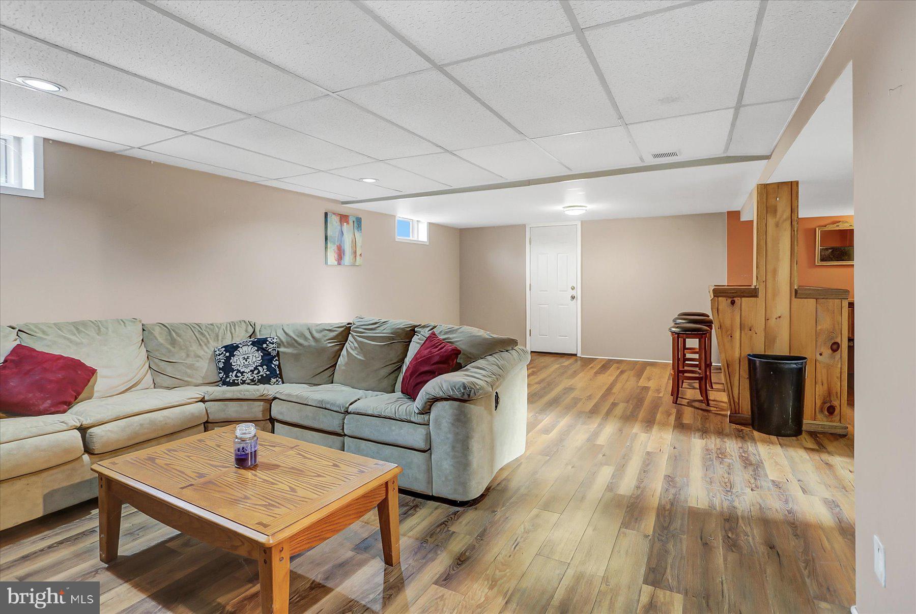 550 Ridge Avenue Harrisburg, PA 17111 - Photo 28 of 38 Family Room
