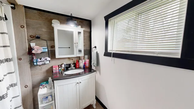 $120,000 | 310 Madison Street, Hillsboro, WI 54634