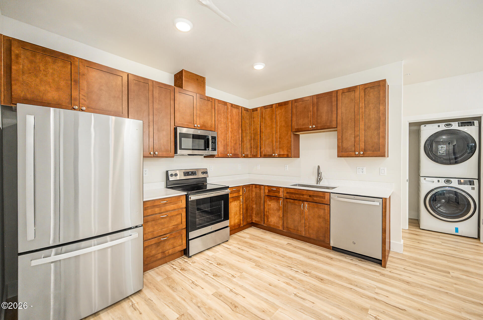 2950 Southwest Coho Street Newport, OR 97366 - Photo 9 of 25 _NZ73578-Edit-RMLS
