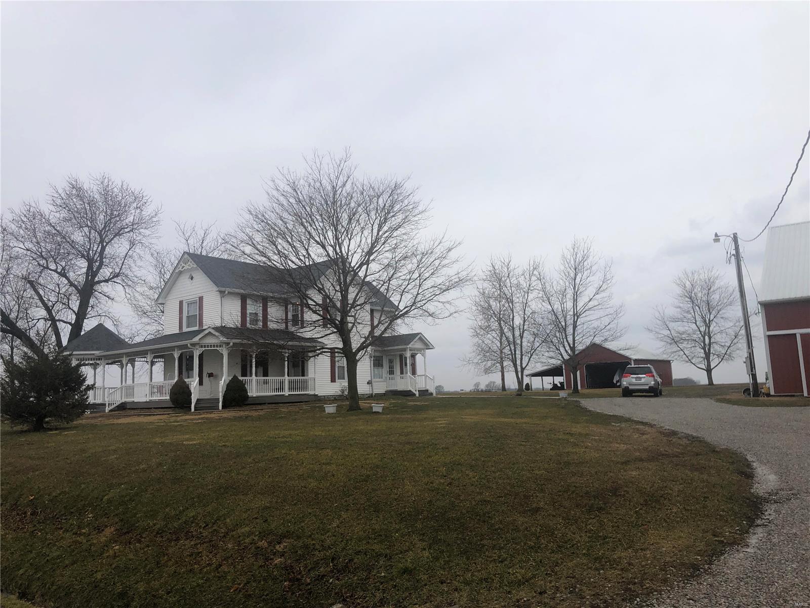 17229 Diamond Springs Road Carlyle, IL 62231 - Photo 18 of 59