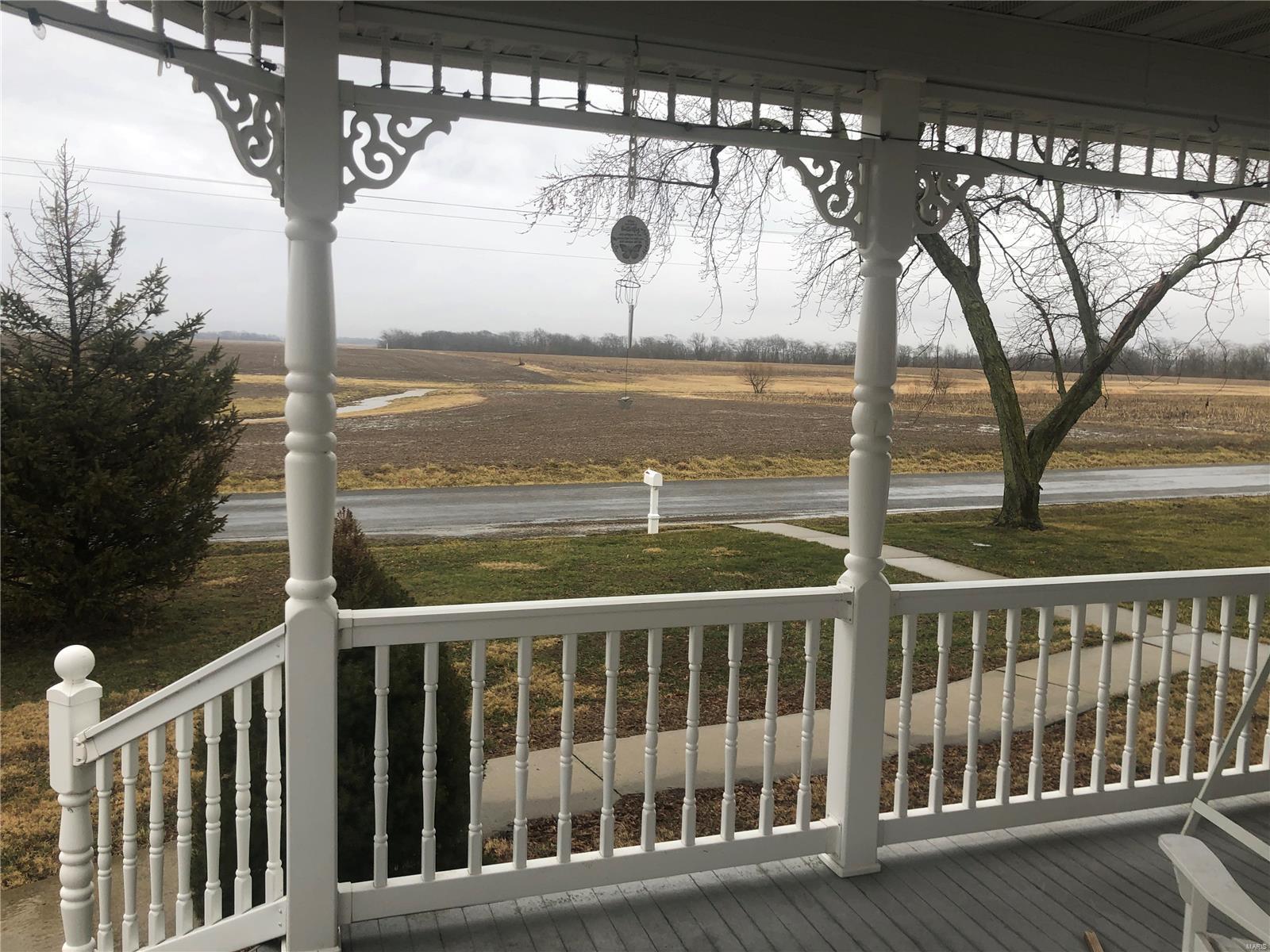 17229 Diamond Springs Road Carlyle, IL 62231 - Photo 20 of 59