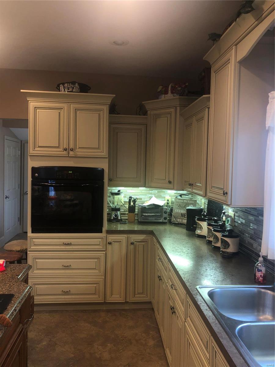 17229 Diamond Springs Road Carlyle, IL 62231 - Photo 27 of 59