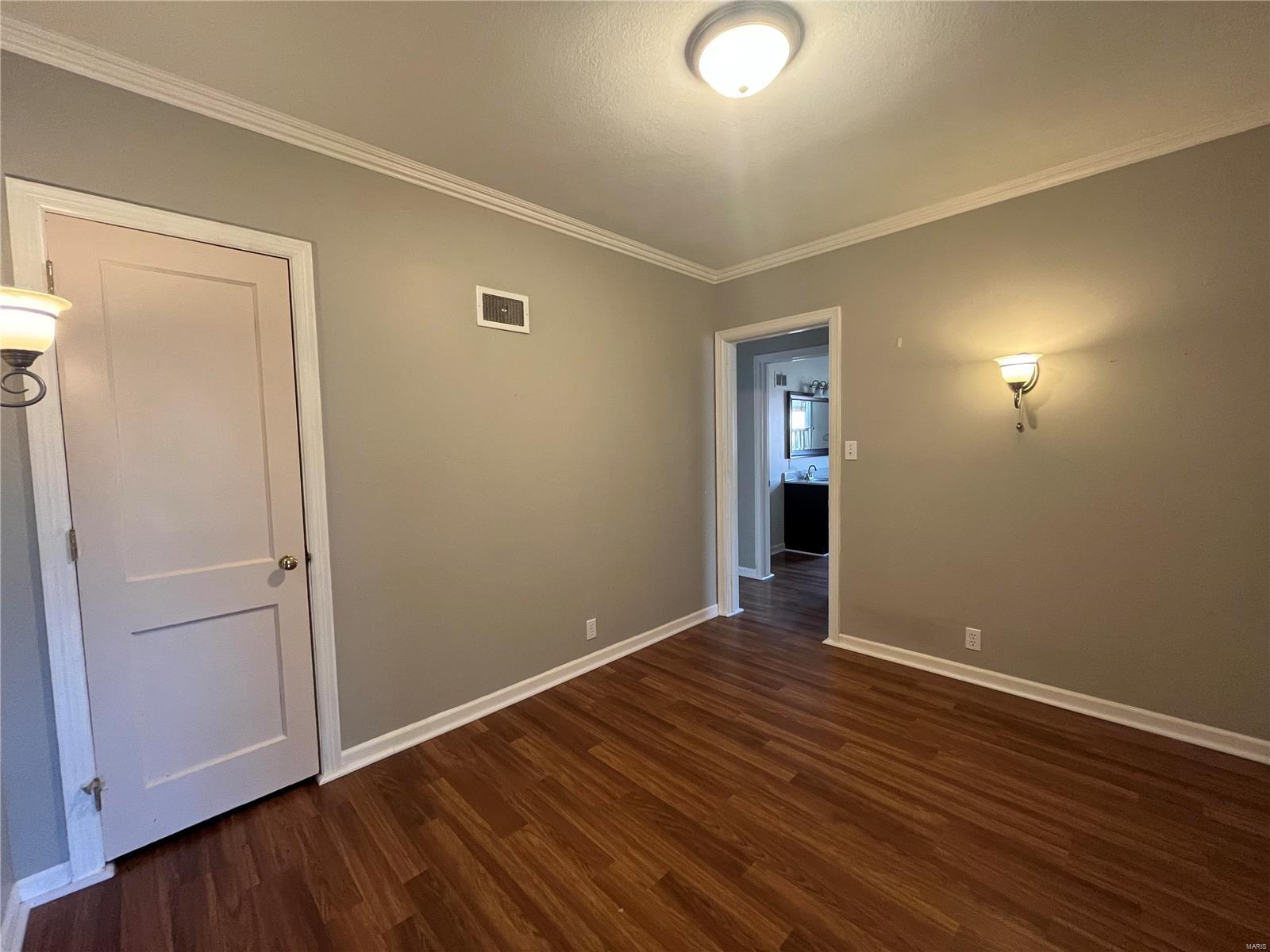 167 Woodlawn Road Quincy, IL 62301 - Photo 12 of 21 Gallery Image 12