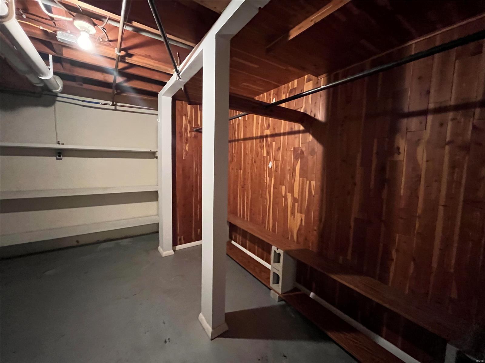 167 Woodlawn Road Quincy, IL 62301 - Photo 19 of 21 Gallery Image 19