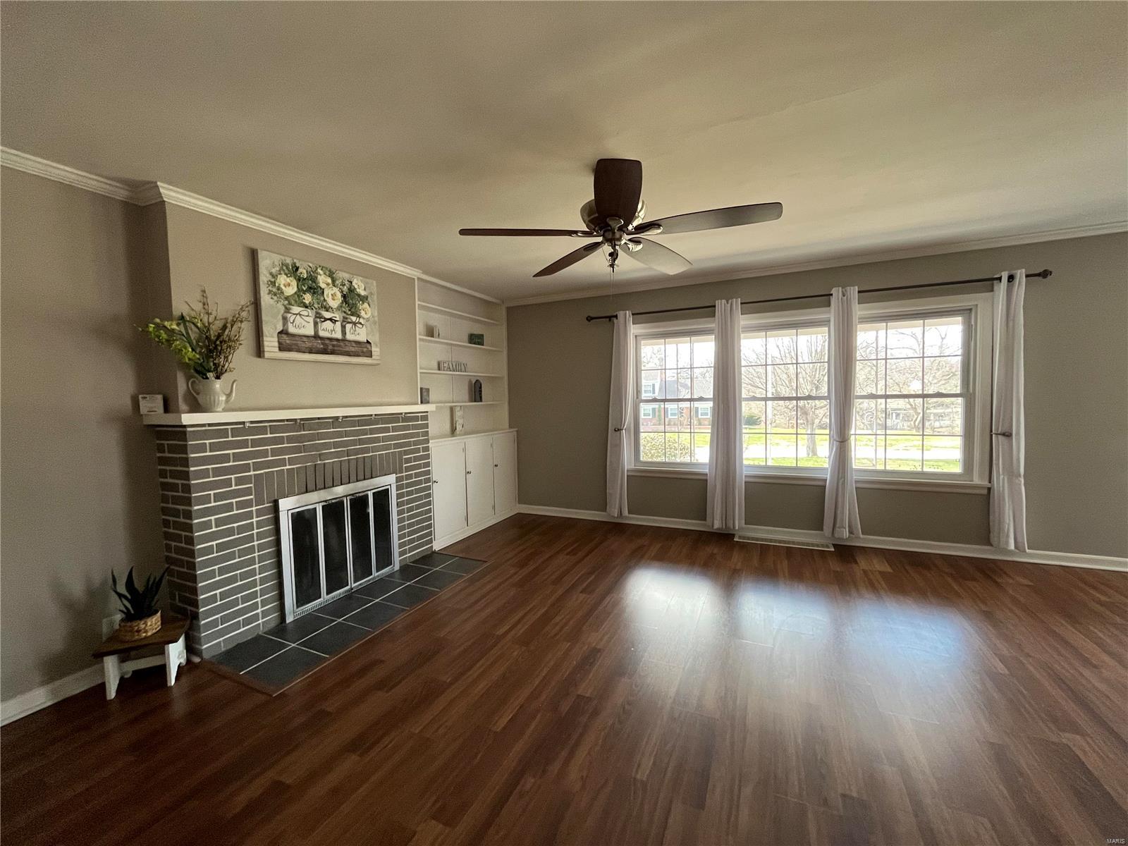 167 Woodlawn Road Quincy, IL 62301 - Photo 3 of 21 Gallery Image 3