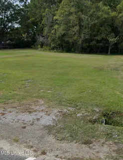 $10,000 | 4513 Mill Street, Moss Point, MS 39563