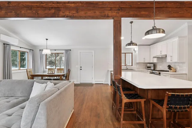 $595,000 | 4980 Suburban Drive, Excelsior, MN 55331