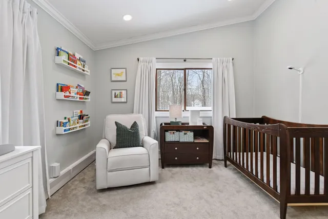 $595,000 | 4980 Suburban Drive, Excelsior, MN 55331