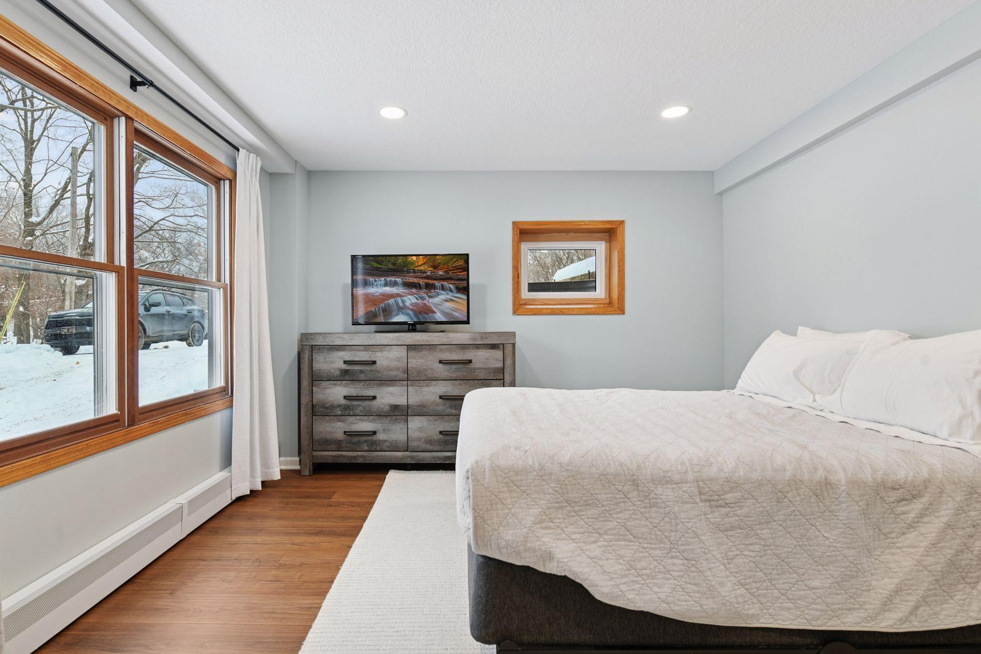 4980 Suburban Drive Excelsior, MN 55331 - Photo 40 of 48