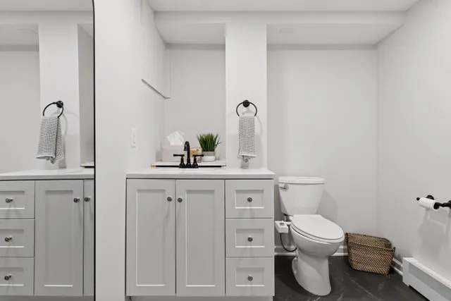 $595,000 | 4980 Suburban Drive, Excelsior, MN 55331