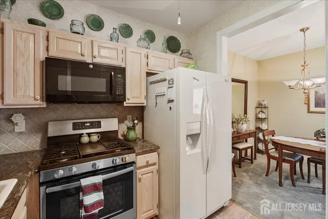 $599,000 | 53 Center Street, Metuchen, NJ 08840