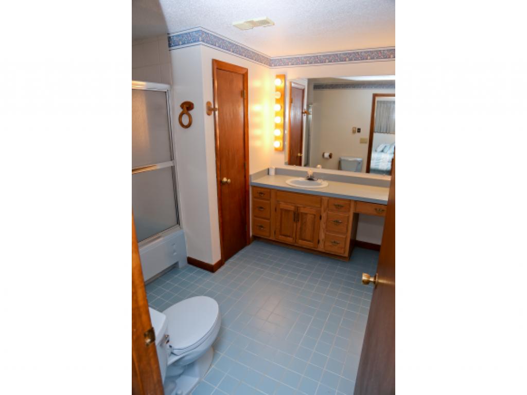 12 D Stonehurst Mnr Road, Unit 12D Conway, NH 03860 - Photo 13 of 16