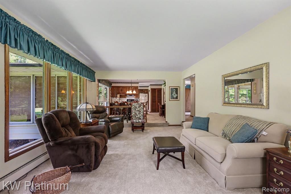 9474 Bartel Road Columbus, MI 48063 - Photo 8 of 31