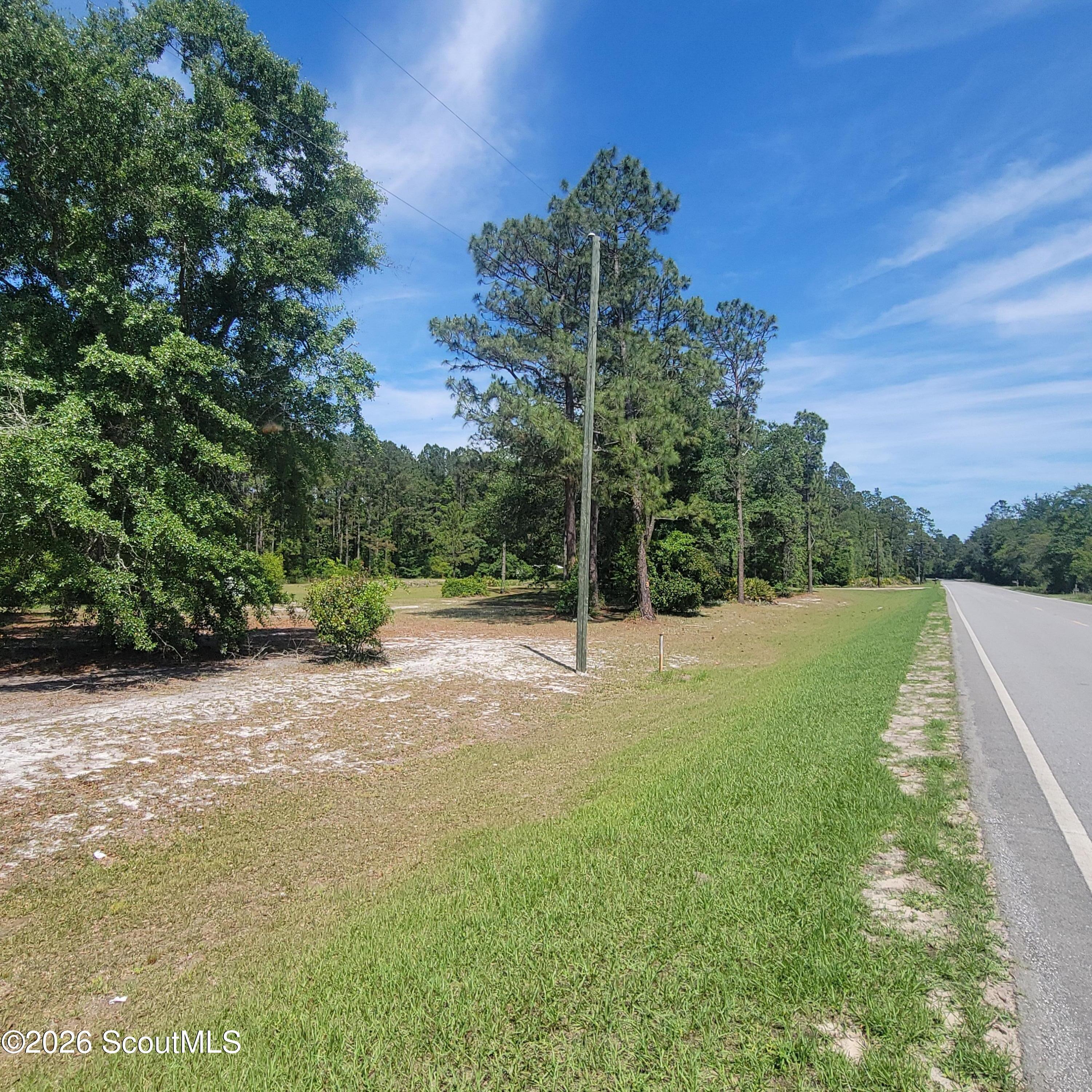 1611 Broadhurst Road West Screven, GA 31560 - Photo 12 of 15