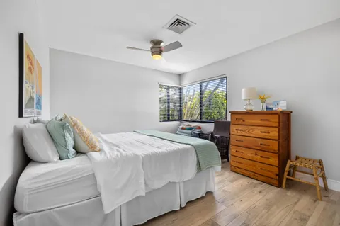 $1,750,000 | 310 Orange Way, West Palm Beach, FL 33405