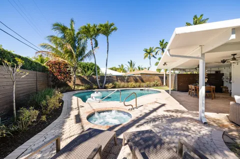 $1,750,000 | 310 Orange Way, West Palm Beach, FL 33405