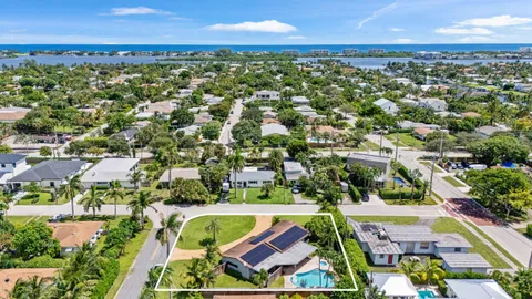 $1,750,000 | 310 Orange Way, West Palm Beach, FL 33405