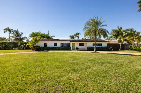 $1,750,000 | 310 Orange Way, West Palm Beach, FL 33405