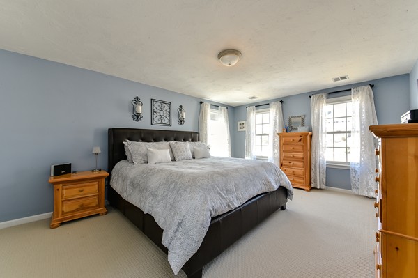 831 Marston Road Northbridge, MA 01588 - Photo 18 of 26